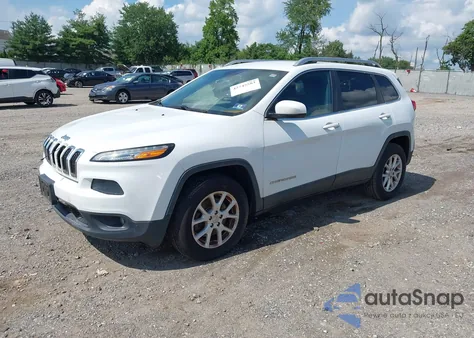 2015 Jeep Cherokee Latitude z USA, uszkodzony, nr VIN 1C4PJMCS1FW764879